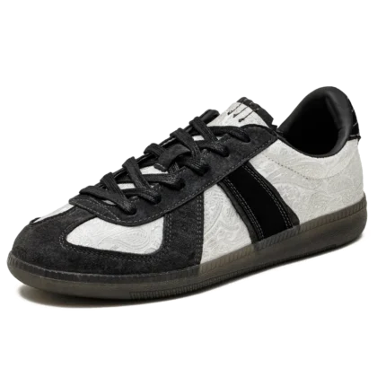 Original Paisley Silk Training Shoes for Men | Contrasting Color Skateboarding Sneakers 2