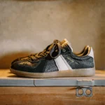 Bold Heritage™ Men’s Cozy Ultimate Vintage Black Silk Training Sneakers – German-Style Flat Shoes for Autumn & Winter 1