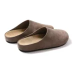 Gacimy™ Ultra-Cozy Faux Fur Clogs – Women’s Thick-Sole Non-Slip Flat Mules for Indoor & Casual Wear 14
