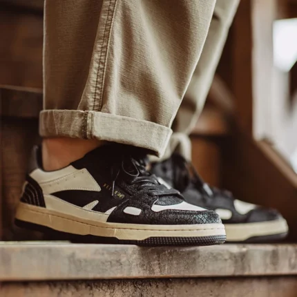 UrbanPulse™ Vintage Color-Block Skate Shoes – Streetwear Meets Comfort 2