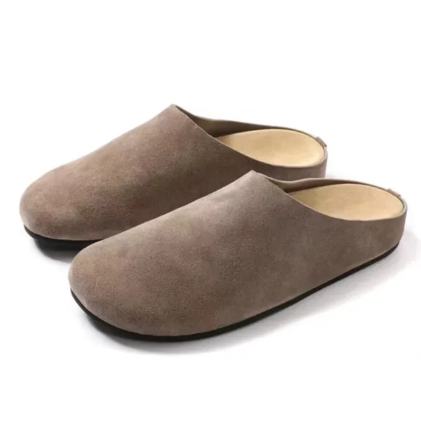 Gacimy™ Ultra-Cozy Faux Fur Clogs – Women’s Thick-Sole Non-Slip Flat Mules for Indoor & Casual Wear 1