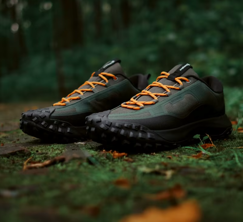Unbeatable Waterproof Hiking Sneakers for Men – AquaTrek™ Outdoor Shoes Wear Resistant 2