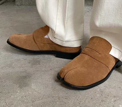 Men’s Suede Split-Toe Tabi Loafers – Comfort Meets Contemporary Style 2