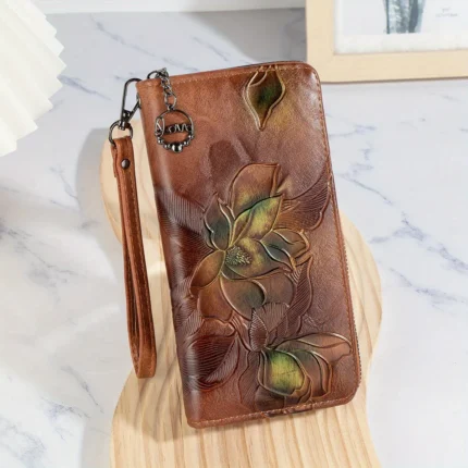 HeritageBloom™ Retro Embossed Clutch Wallet – Multi-Card PU Clutch with Phone Holder 1
