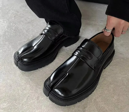 Unisex Tabi Loafer Shoes – Split Toe Genuine Leather Casual Footwear with Thick Sole