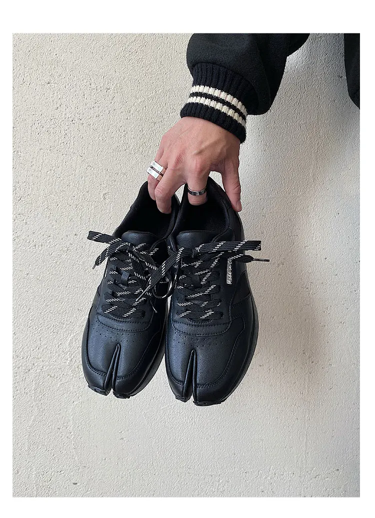 Tabi Sneakers — Unitypuremax