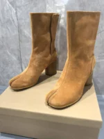 UNITYPUREMAX™ New Unisex Tan Suede Split-Toe Tabi Boots – Japanese-Inspired Mid-Calf Street Style Boots for Men 4