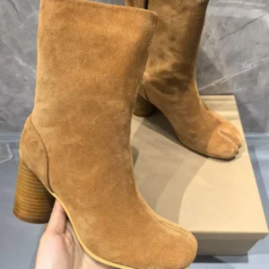 UNITYPUREMAX™ New Unisex Tan Suede Split-Toe Tabi Boots – Japanese-Inspired Mid-Calf Street Style Boots for Men 1