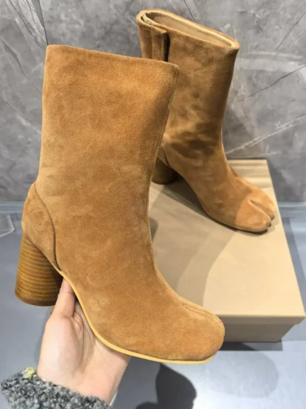 UNITYPUREMAX™ New Unisex Tan Suede Split-Toe Tabi Boots – Japanese-Inspired Mid-Calf Street Style Boots for Men 1