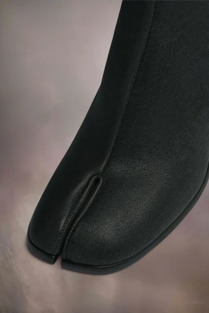 UNITYPUREMAX™ Unisex Split-Toe Tabi Boots – Mid-Calf Black Leather Two-Toe Fashion Boots for Men & Women 2