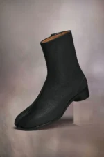 UNITYPUREMAX™ Unisex Split-Toe Tabi Boots – Mid-Calf Black Leather Two-Toe Fashion Boots for Men & Women 3