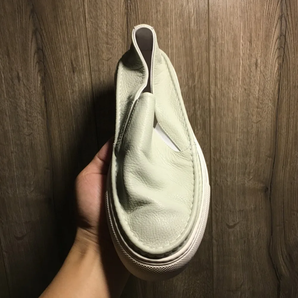 UNITYPUREMAX™ Men’s Genuine Leather White Slip-On Sneakers – Breathable Casual Shoes 2