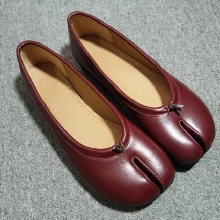 UNITYPUREMAX™ Women’s Classic Tabi Split-Toe Ballet Flats – Lightweight Retro Comfort Shoes 3