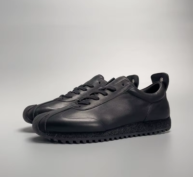UNITYPUREMAX™ Premium Top Grain Leather Retro Sneakers – Black Slip-On Casual Athletic Shoes for Men