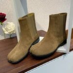 UNITYPUREMAX™ Unisex Genuine Leather Tabi Chelsea Boots – Handmade Split-Toe Cowhide Ankle Boots 3