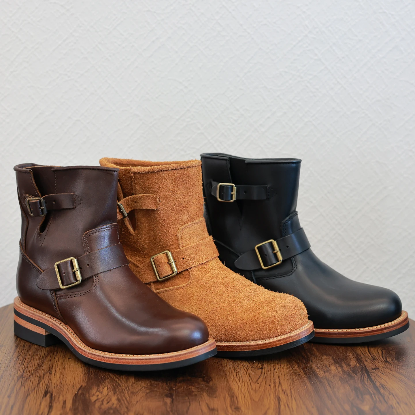UNITYPUREMAX™ Handmade Leather Engineer Boots – Retro Cowhide Short Motorcycle Boots 1