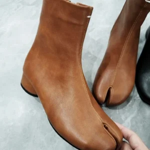 UNITYPUREMAX™ Women’s PU Leather Tabi Ankle Boots – Split Toe Zip Round Heel Modern Boots 1