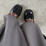 UNITYPUREMAX™ Split-Toe Tabi Leather Loafers – Detachable Buckle Shiny Leather Statement Shoes for Men