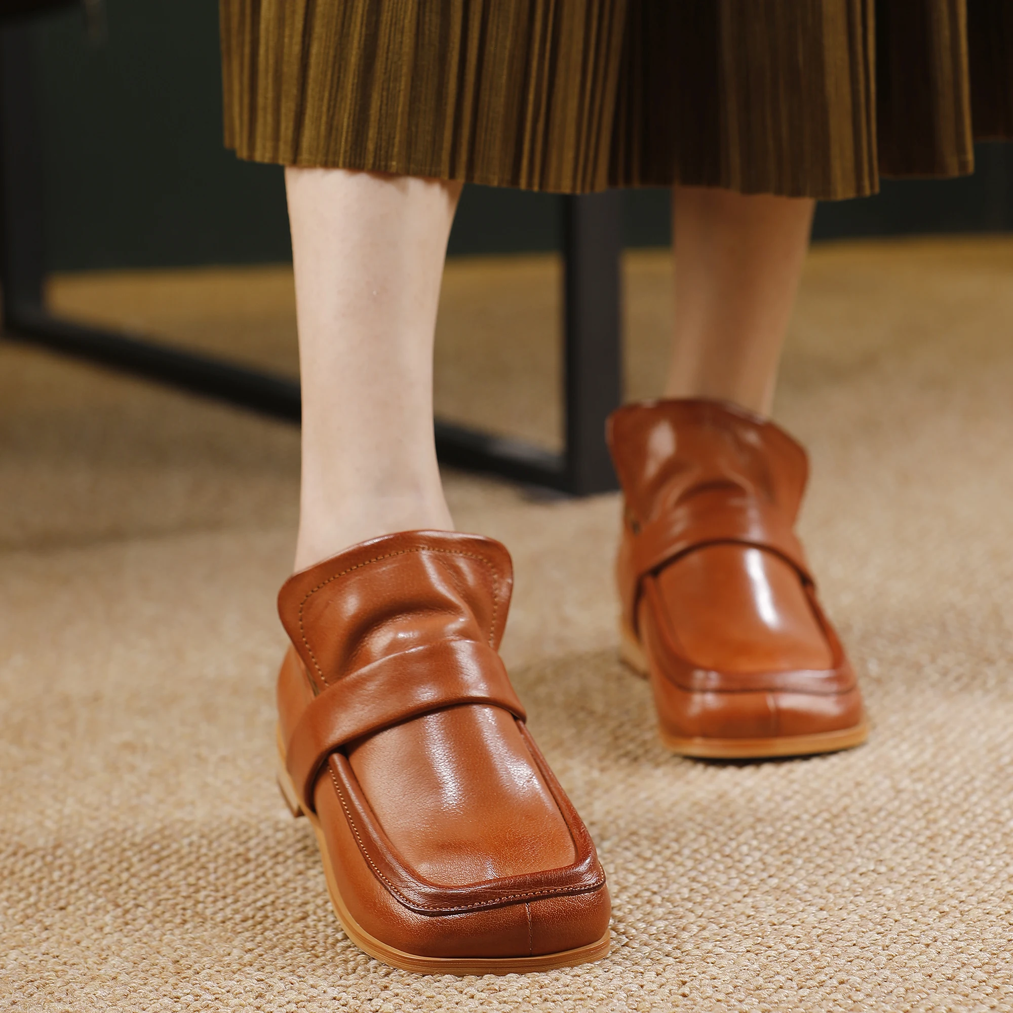 UNITYPUREMAX™ Genuine Leather British Style Square Toe Women's Loafers 4