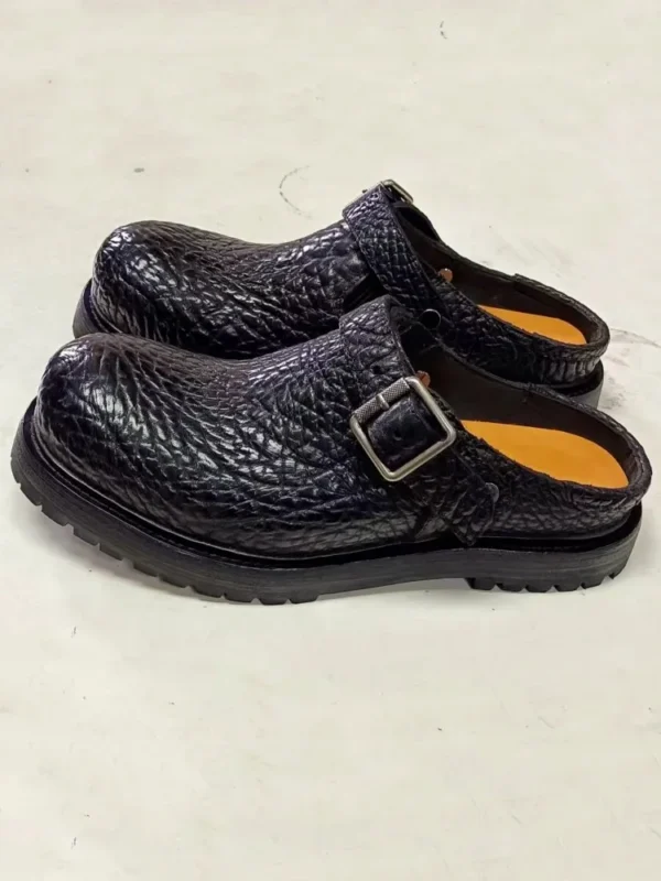 What Kind of Sandals Are Good for Summer Vacations?