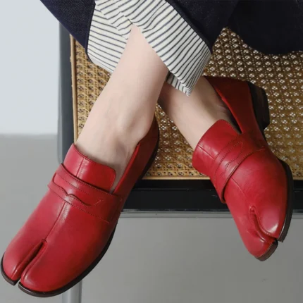 UNITYPUREMAX™ Women's Genuine Cowhide Tabi Split-Toe Loafers – Retro Slip-On Leather Flats 1